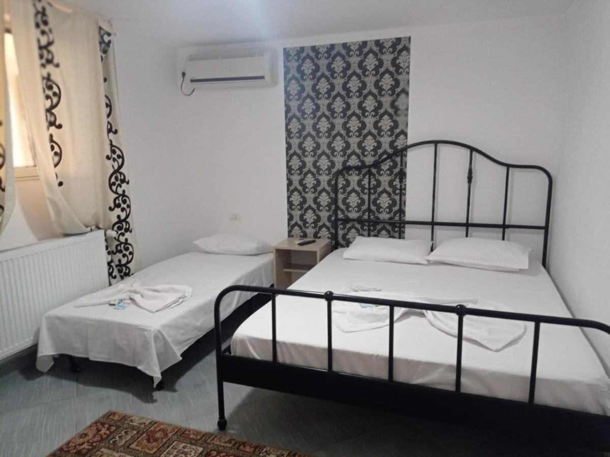 فندق Casa Marronne كوستِنيست المظهر الخارجي الصورة