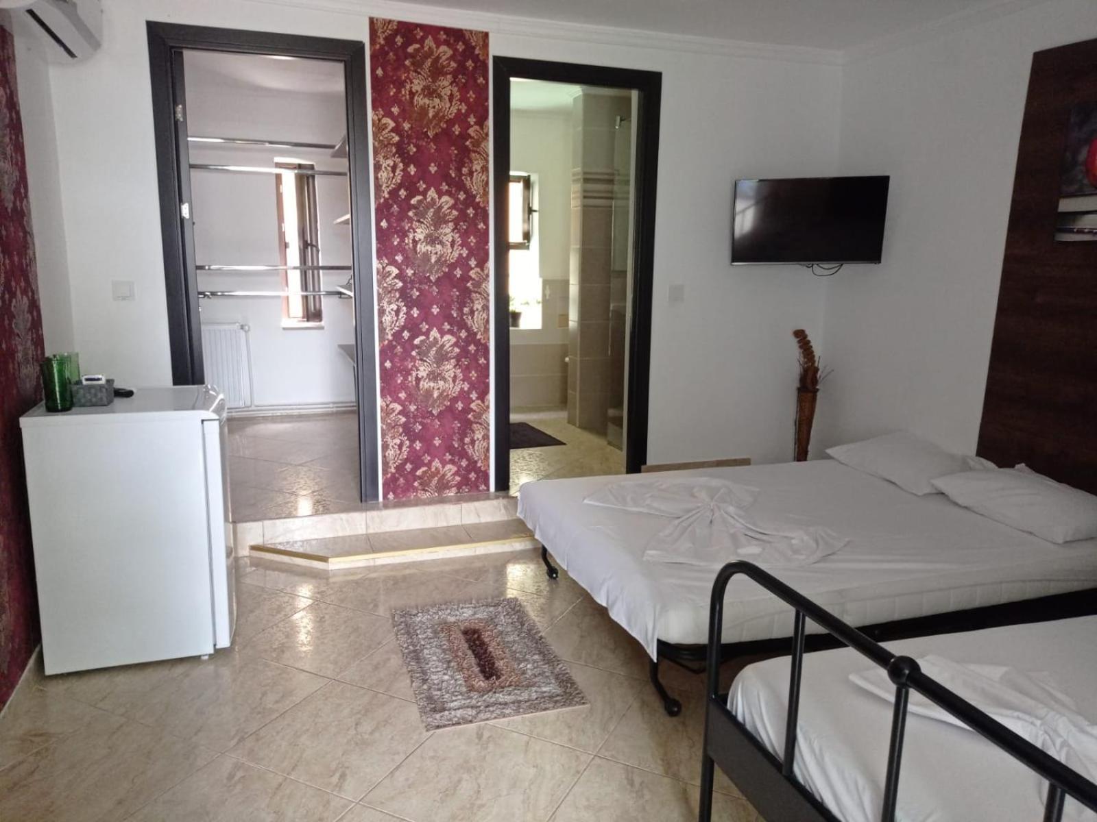 فندق Casa Marronne كوستِنيست المظهر الخارجي الصورة